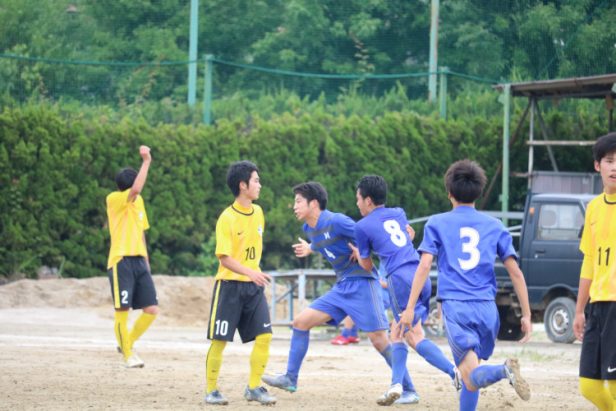 サッカー部 リーグ戦５連勝 東野高等学校クラブブログ