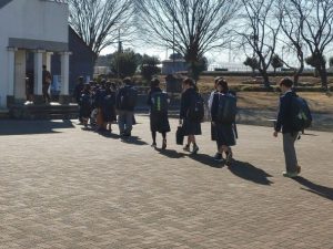 野田中学校、武蔵中学校の2年生が授業を体験ーー13日、14日