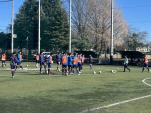 男子サッカー部　初蹴り