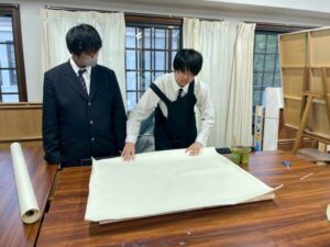 みなさんこんにちは！芸術部（美術）です。