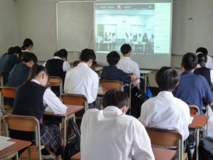 前期生徒総会が開かれましたーー22日